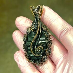 🖤 Black Tourmaline Wire-Wrapped Pendant 🖤